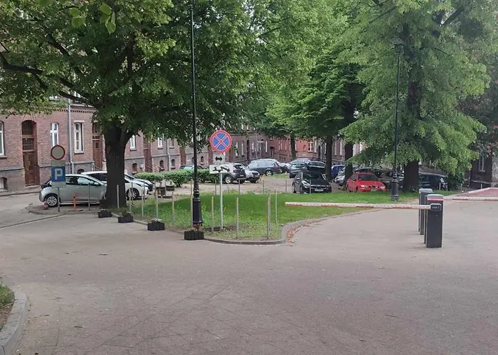 Apartment In City Center